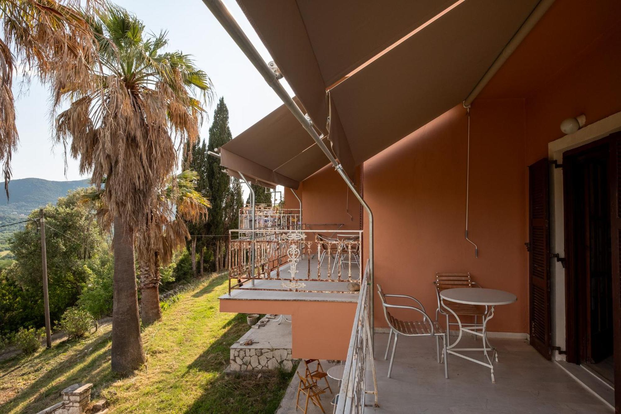 Appartement Kokkini Peach House à Kokkínion Extérieur photo